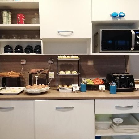 Beerapan Hotel Банкок Екстериор снимка