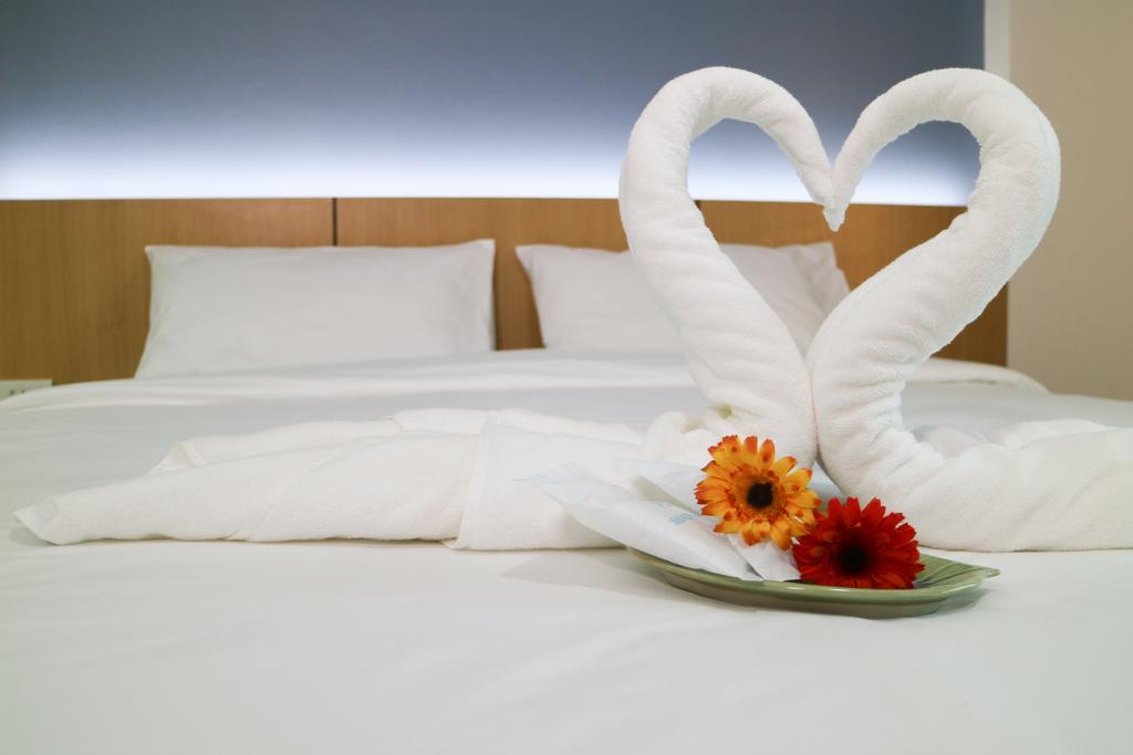 Beerapan Hotel Банкок Екстериор снимка