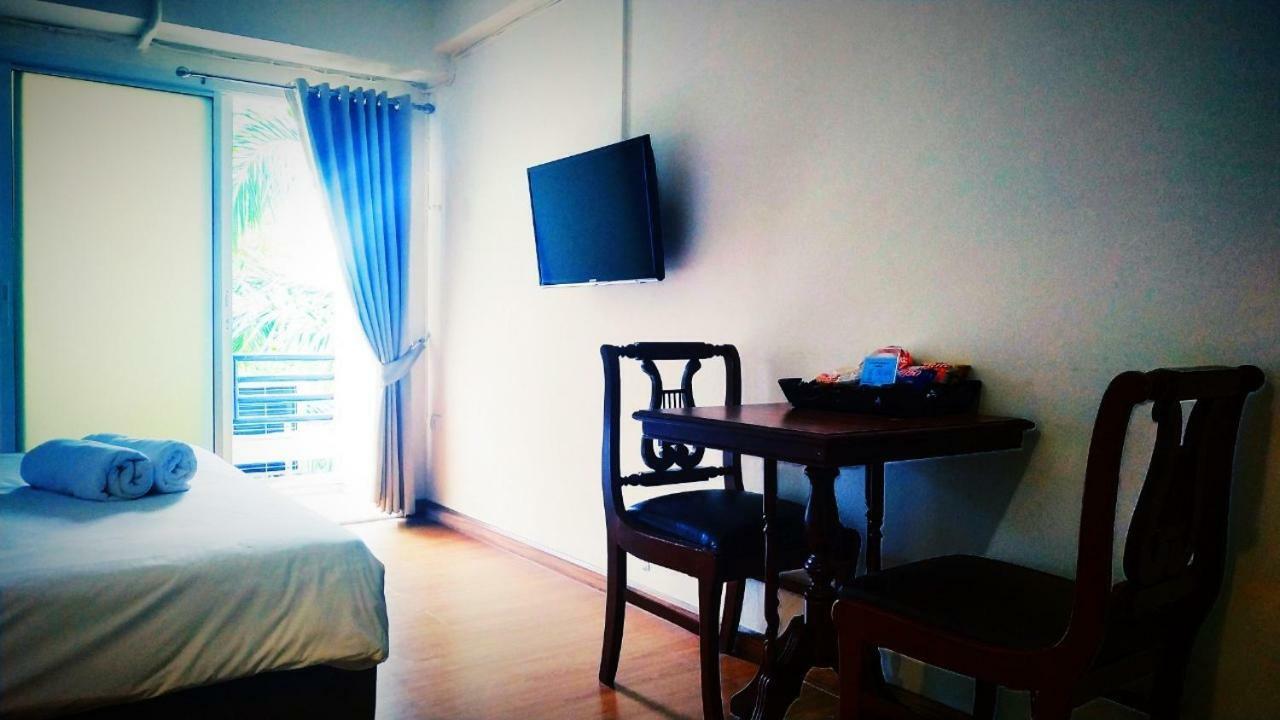 Beerapan Hotel Банкок Екстериор снимка